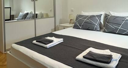 Urban Central Apartment