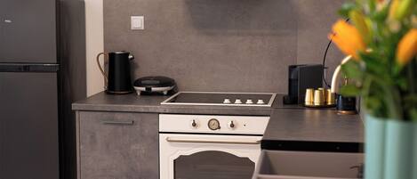 オーブン、コンロ