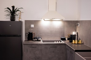 Four, plaque de cuisson