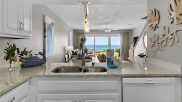Townhome, Multiple Beds, Patio, Ocean View (Seacrest Townhomes 7) | Private kitchen | Fridge, microwave, oven, stovetop