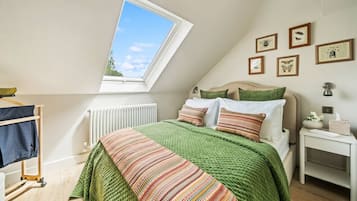 1 bedroom, desk, iron/ironing board, free WiFi