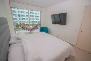 2 bedrooms, iron/ironing board, bed sheets - 2 bedroom apartment in los morros epic (Cartagena De Indias )