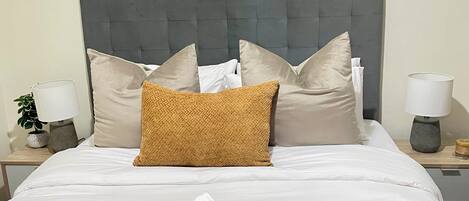 1 camera, una cassaforte in camera, ferro/asse da stiro, Wi-Fi gratuito