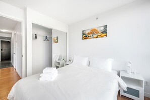 3 habitaciones, tabla de planchar con plancha y wifi gratis