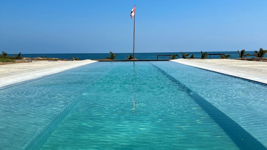 La Morada Punta Sal - Casa de playa frente al mar en Estreno