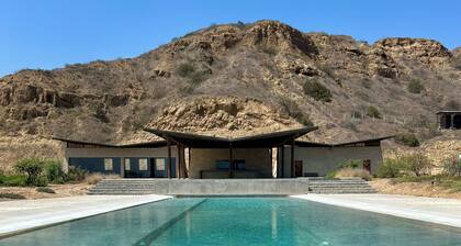 La Morada Punta Sal - Casa de playa frente al mar.