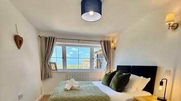 1 bedroom, travel crib, WiFi, bed sheets