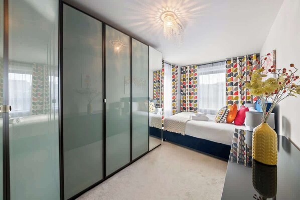 3 Schlafzimmer, Bügeleisen/Bügelbrett, WLAN, Bettwäsche
