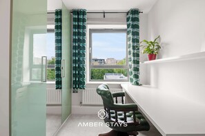 Interior - Lawrence Court, Acton, London (Greater London)