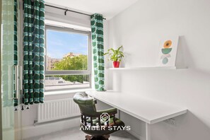 Interior - Lawrence Court, Acton, London (Greater London)