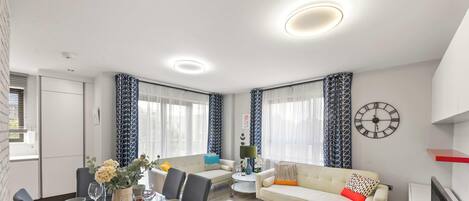 Télévision, espaces bureaux