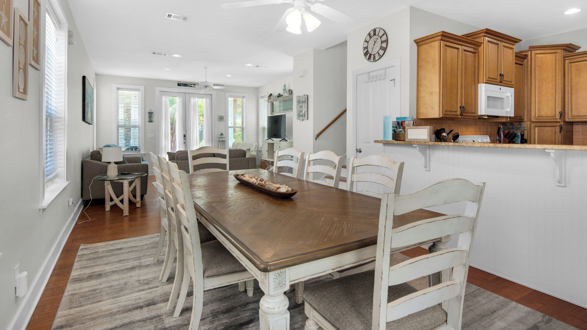 House, Multiple Beds, Patio, Garden View (Walking on Waves) | 3 bedrooms, individually decorated, individually furnished, bed sheets