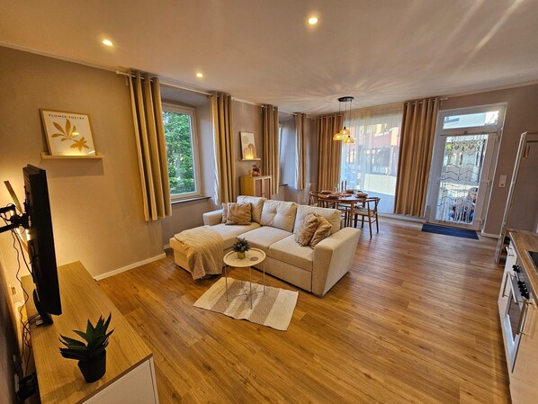 Apartment | Living room