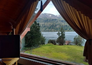 Cabane Deluxe, vue lac | Vue depuis l’hébergement