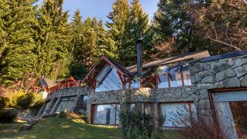 Facciata della struttura