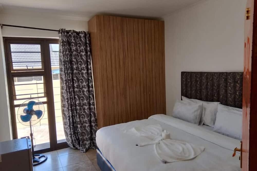 Duminy Guest Lodge