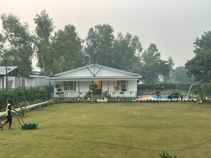 Exterior - Nature Meets Comfort – 3BHK Farmhouse with Fresh Pool & Garden Stay. (Noida)