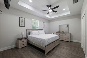 2 Schlafzimmer, Bügeleisen/Bügelbrett, WLAN, Bettwäsche