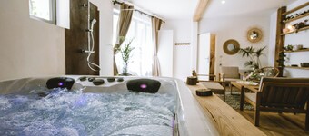 VI - Gîte des Rois de France -