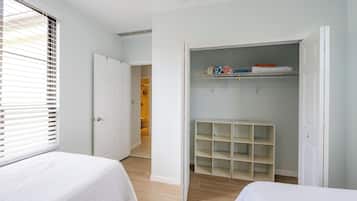 2 Schlafzimmer, Bügeleisen/Bügelbrett, kostenloses WLAN, Bettwäsche