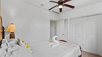 2 sovrum, strykjÀrn/strykbrÀda, gratis wi-fi och sÀngklÀder