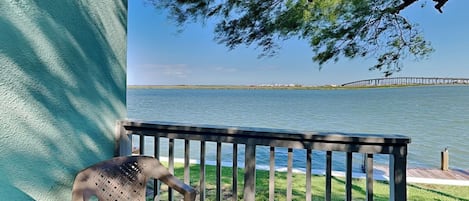Condo (3 Bedrooms) | Front of property
