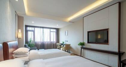 Guanghua International Hotel