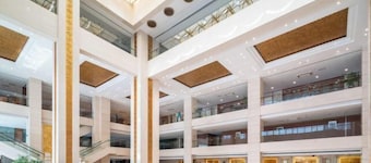 Guanghua International Hotel
