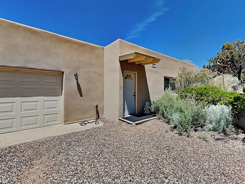 Casita Luna by Kokopelli Property Management