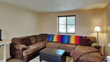 House (1 Bedroom) | Front of property