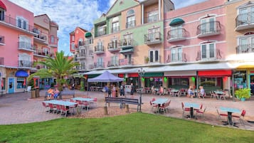 House (3 Bedrooms) | Property amenity