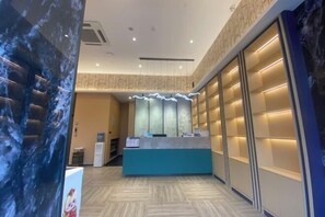 Lobby - YinShu Hotel(Chengdu Panda BaseStore) (Chengdu)