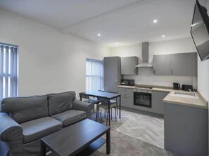 Interior - Zetland House Apartment 3 (Loftus)