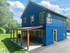 Exterior - New | Riverside | Fire Pit 3BR 2.5 bath (Brewer)