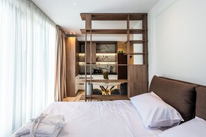 1 slaapkamer, een strijkplank/strijkijzer, wifi, beddengoed