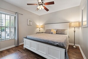 2 bedrooms, Internet, bed sheets