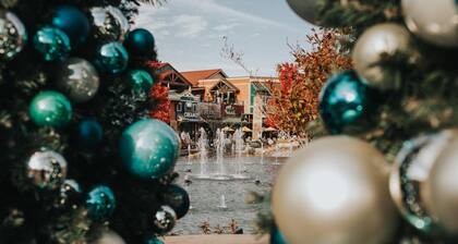 Wow! Location! Condo located right off Parkway!