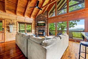 تلفزيون، مدفأة