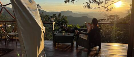 Deluxe-Chalet, Bergblick | Wohnbereich