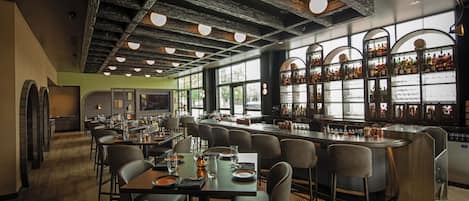 Dinner and brunch served