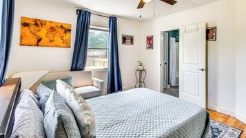 2 多间卧室、熨斗/熨衣板、上网接入、床单