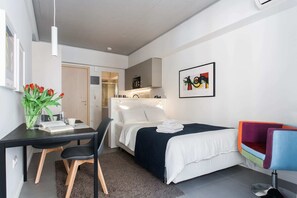 Fer et planche à repasser, Wi-Fi, draps fournis