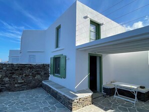 Outdoor dining - #HH10 Kastro view residence (Sifnos)