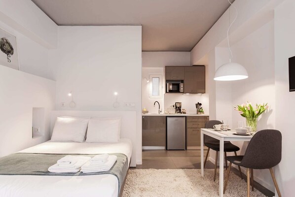 Bügeleisen/Bügelbrett, WLAN, Bettwäsche