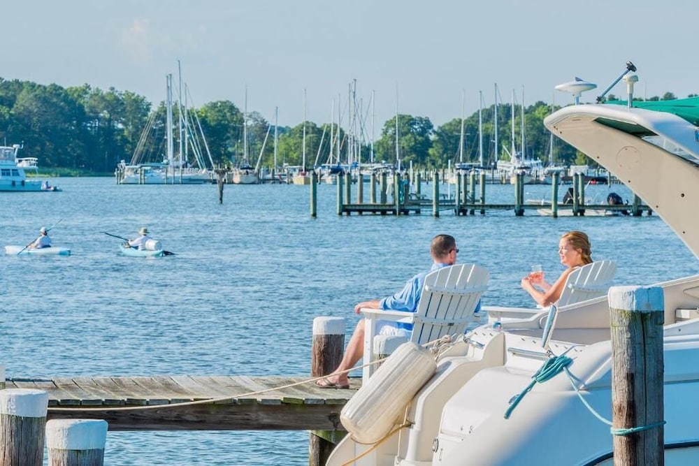 Inn at Haven Harbour by null