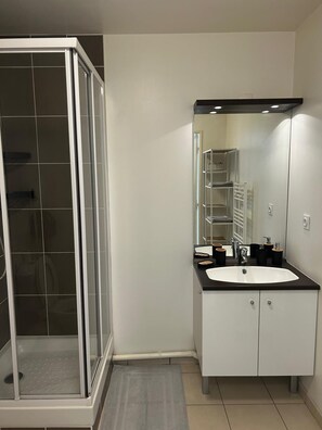 Towels, soap, toilet paper