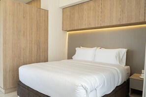 1 Schlafzimmer, Bügeleisen/Bügelbrett, Bettwäsche