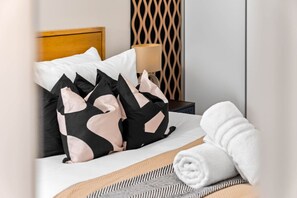 1 多间卧室、熨斗/熨衣板、免费 WiFi、床单