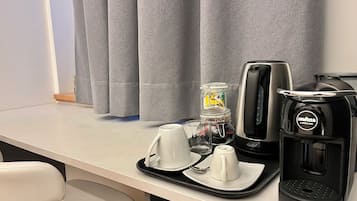 Desayuno de autoservicio (EUR 5 por persona)
