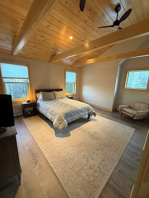 2 habitaciones, cuna de viaje, wifi gratis y ropa de cama